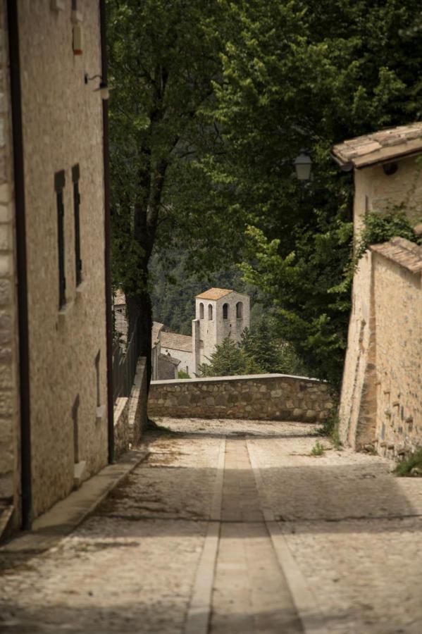 Il Tripode - Le Dimore Del Bordone Vallo di Nera Dış mekan fotoğraf
